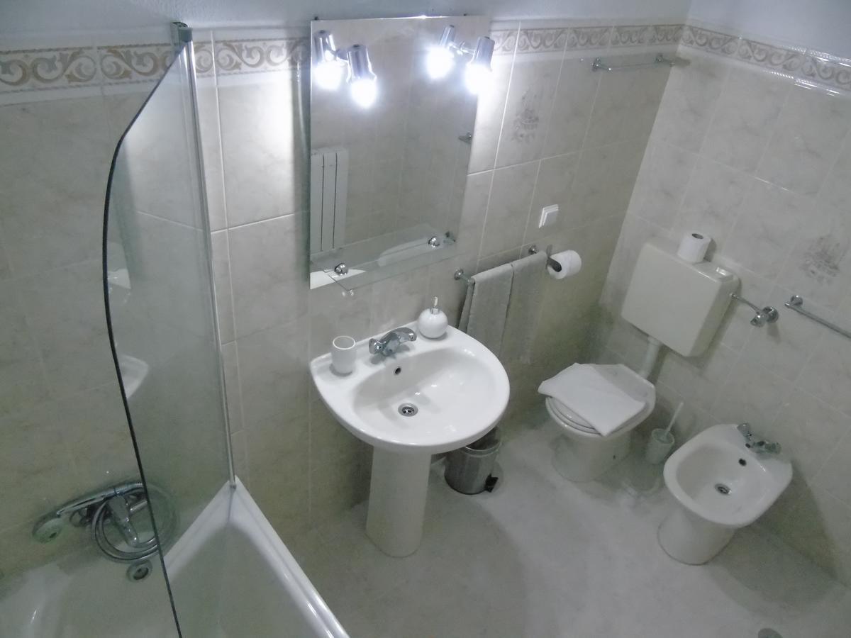 Lagos Guests B&B Luaran gambar